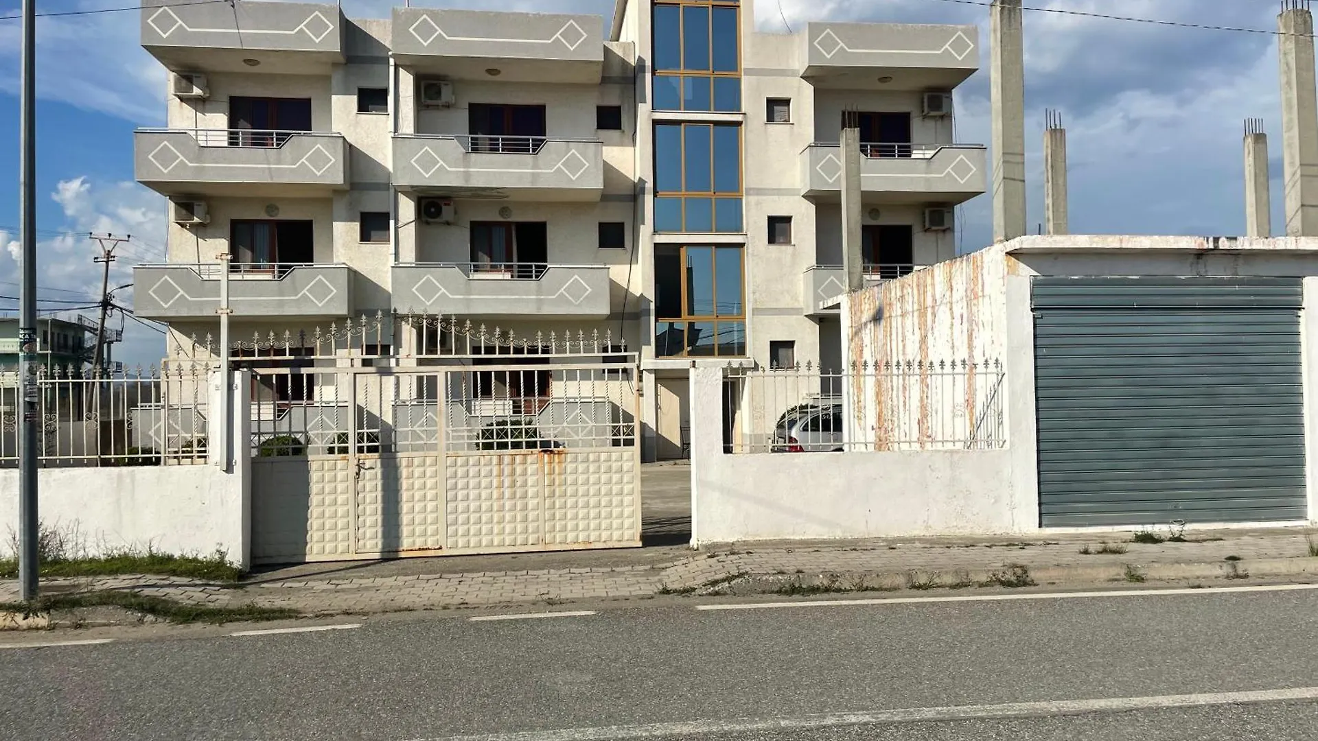 Hotel Armela Velipojë 3*,  Albanien